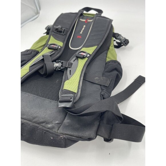 Cerro Torre Stealth‎ 30L Green/Black Hiking Backpack - Picture 14 of 14